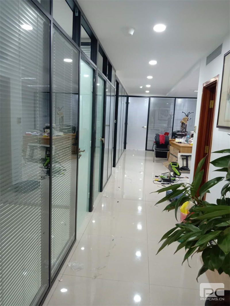 為什么玻璃隔斷要用到隔斷鋁型材？